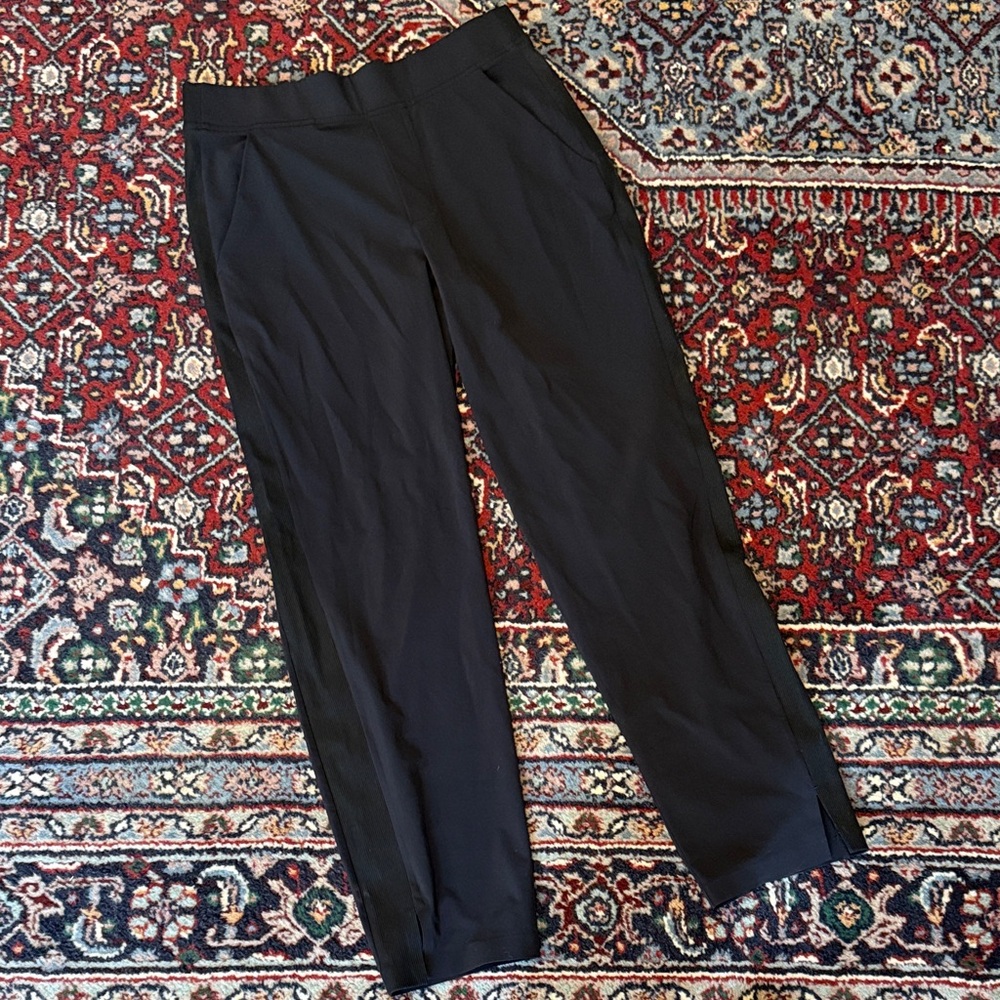 Athleta straight leg pants size 4